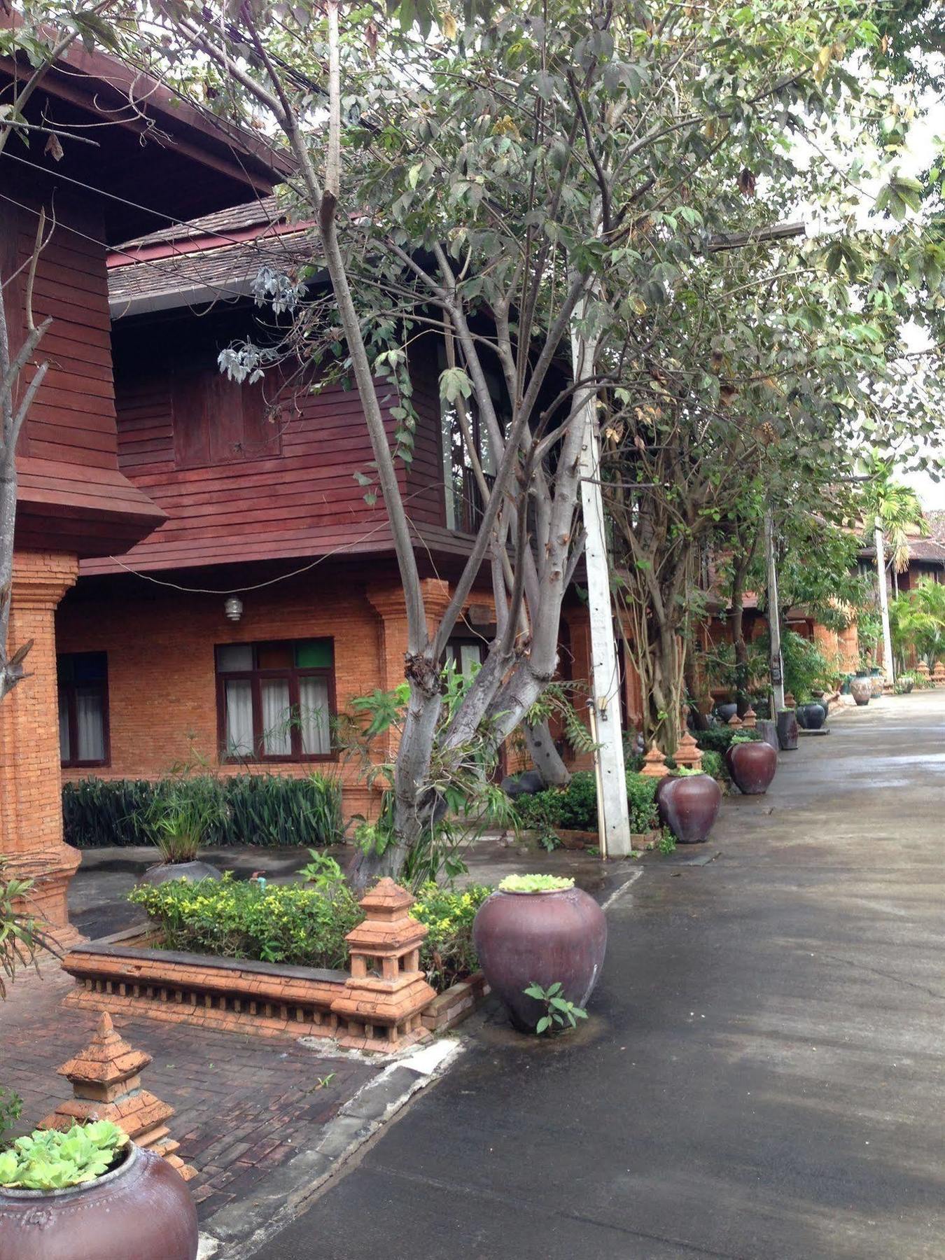 Wiangjintra Lanna Living Hotel Hang Dong Exterior foto